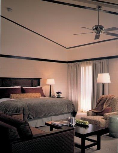 Ambrose Hotel 4*