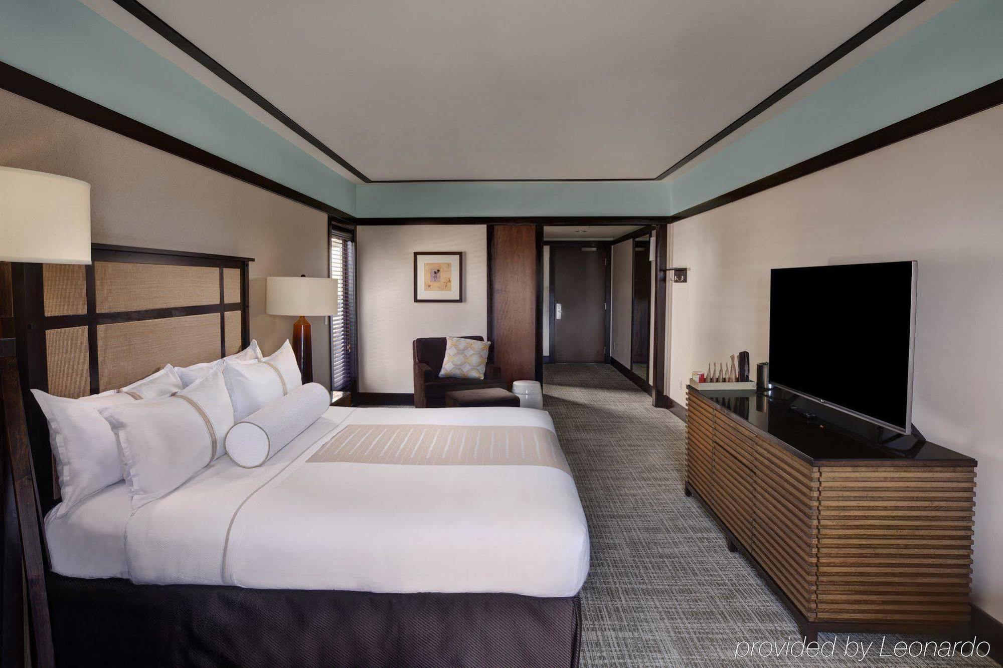 Hotel Ambrose